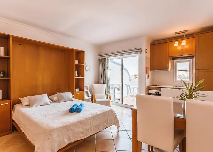 Quinta Velha Lake&beach View1floor Flat106